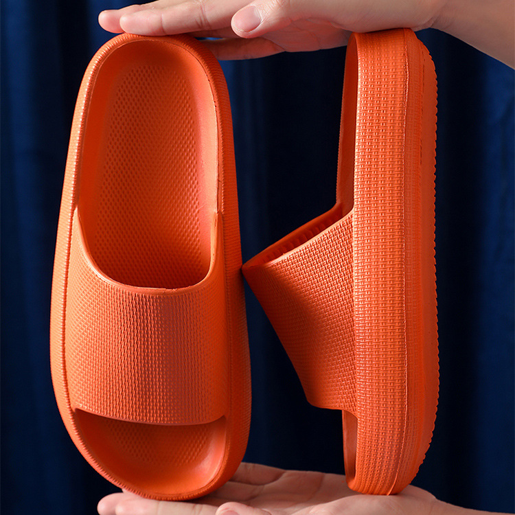 Women's comfort cloud slippers, available in multiple colourways, photo 2