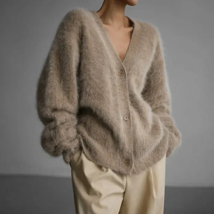 Women's beige cashmere cardigan with loose fit