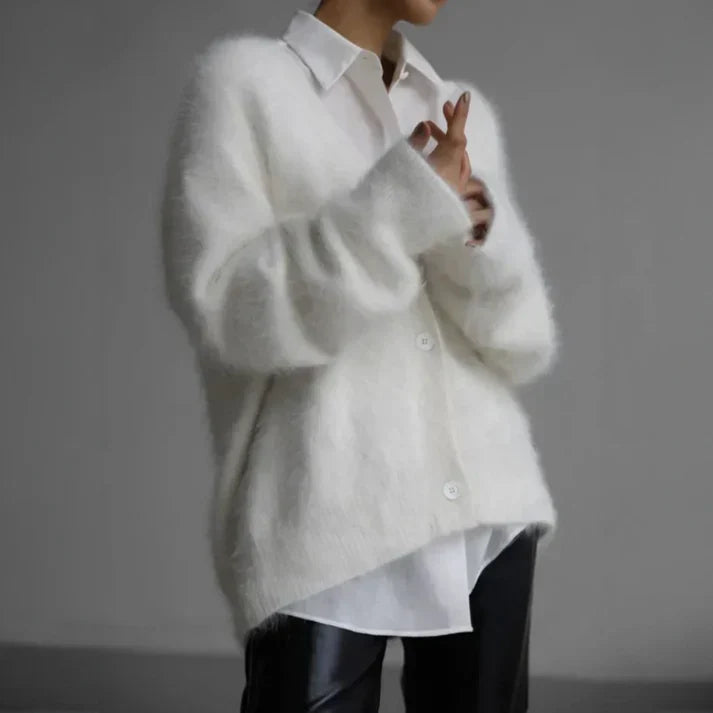 Women's beige cashmere cardigan with loose fit