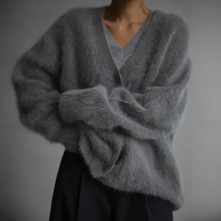 Women's beige cashmere cardigan with loose fit