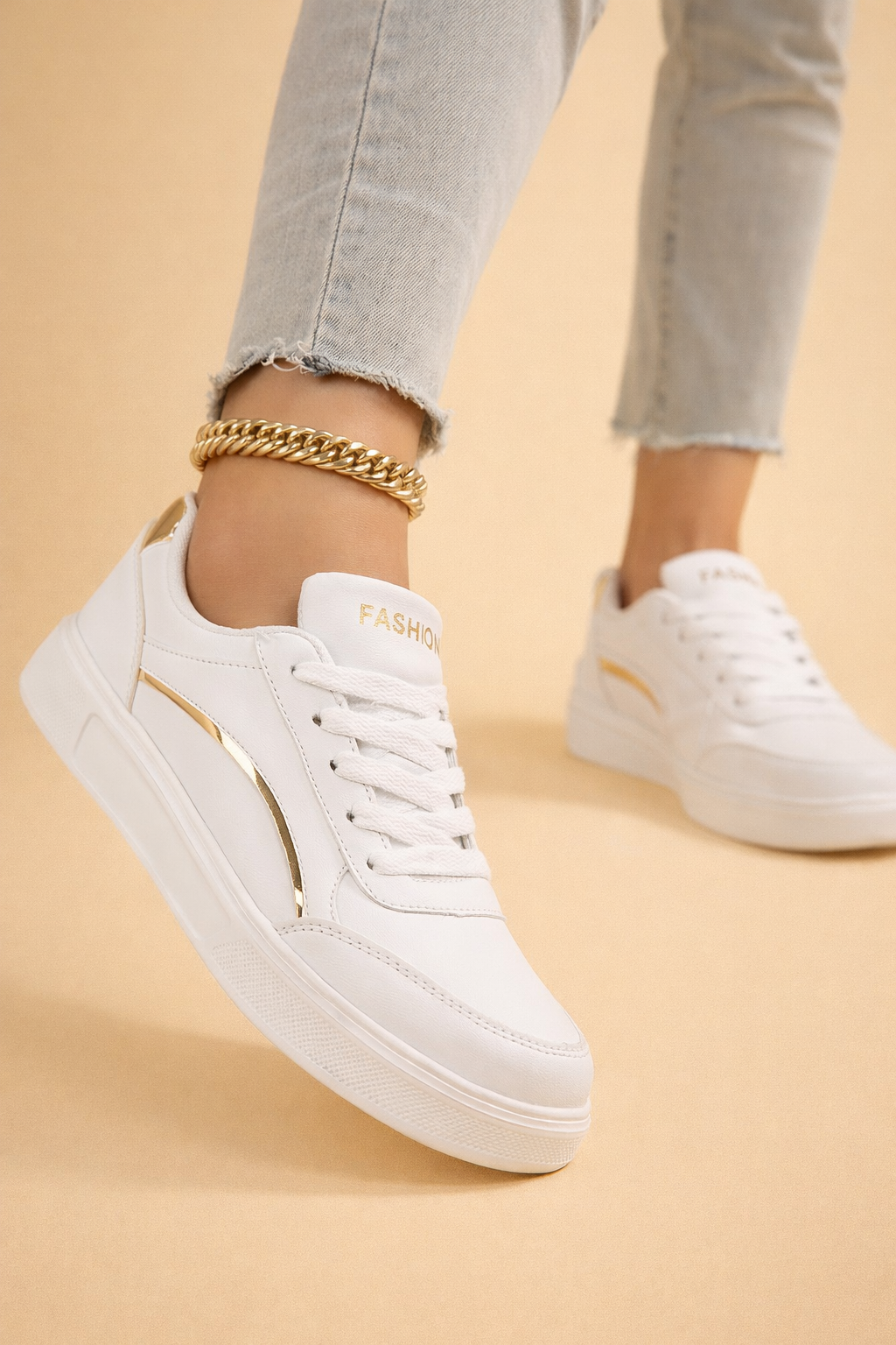 women's casual platform lace-up sneakers