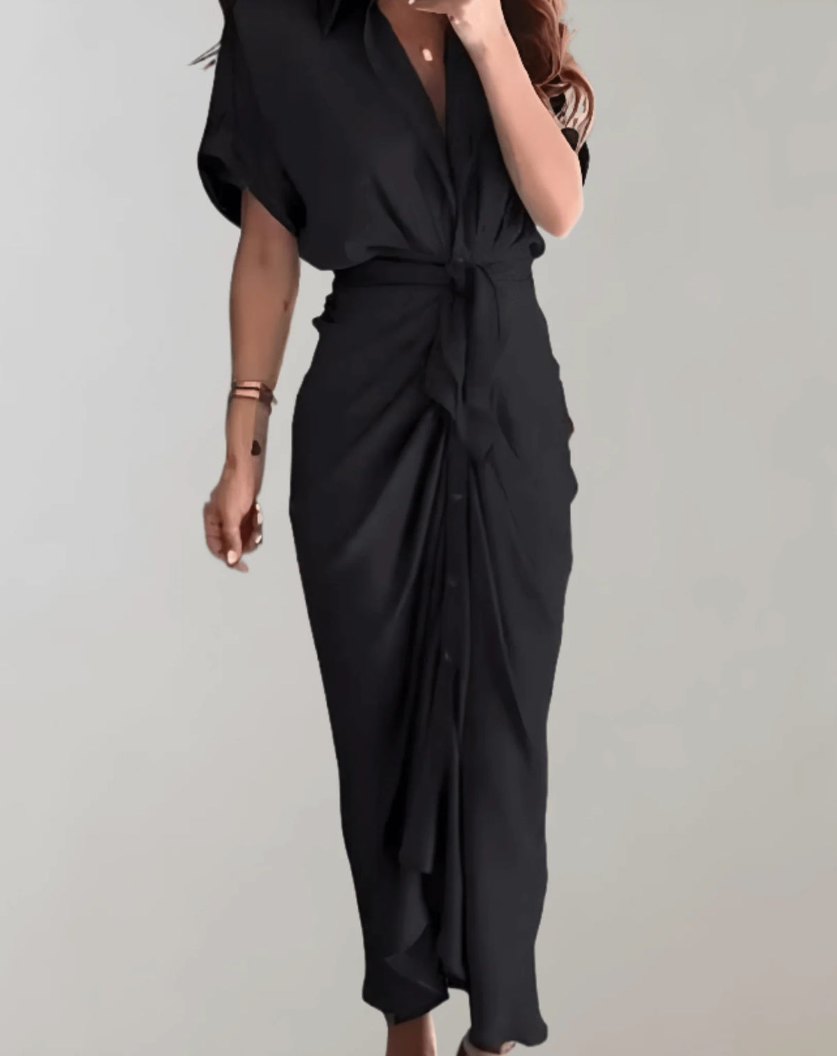 Women's Fitted Bodycon Maxi Dress with Batwing Sleeves for Evening — Black
