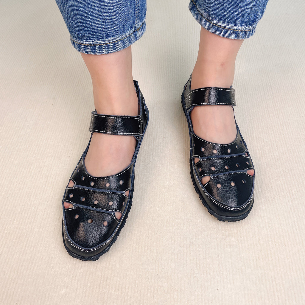 Women's flat sandals, available in multiple colourways, product photo 8