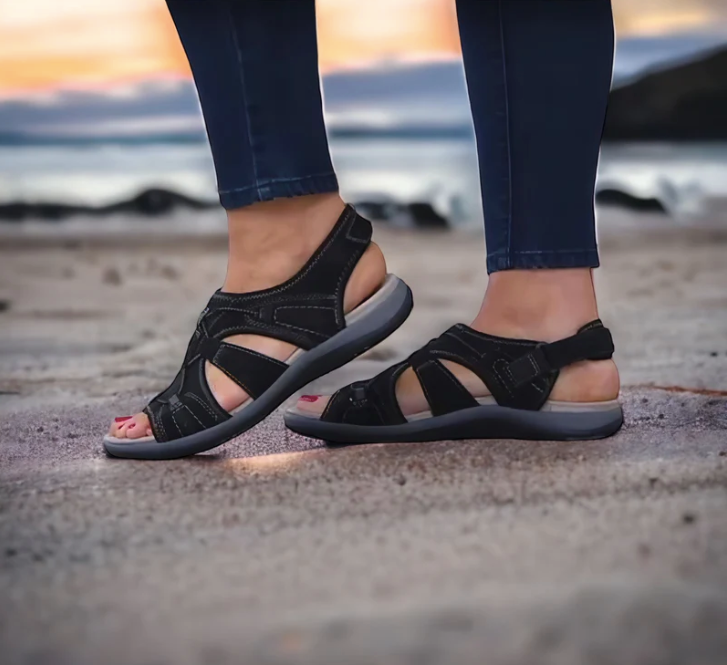Women's everyday sandals, available in multiple colourways, product photo 4