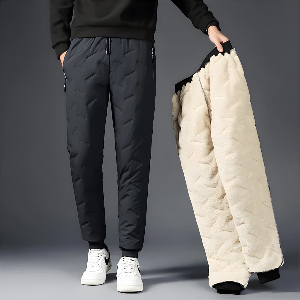 Women's fleece lined thermal pants in black