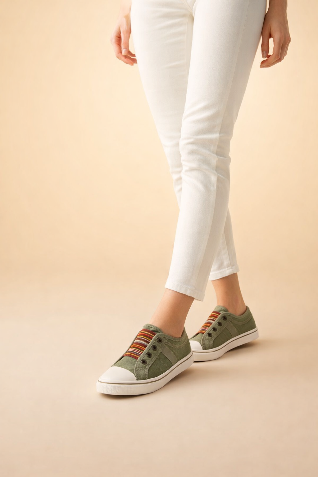 women's breathable knit slip-on sneakers