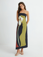 Green casual maxi dress in a relaxed, breathable fabric
