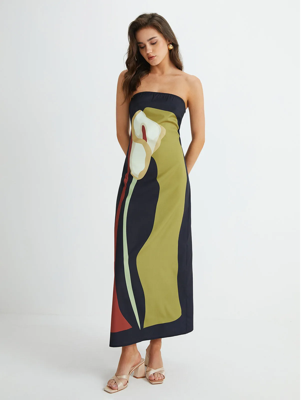 Green casual maxi dress in a relaxed, breathable fabric