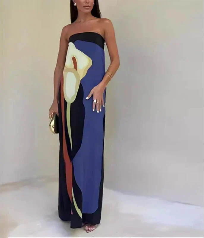 Blue casual maxi dress with a strapless neckline and relaxed fit