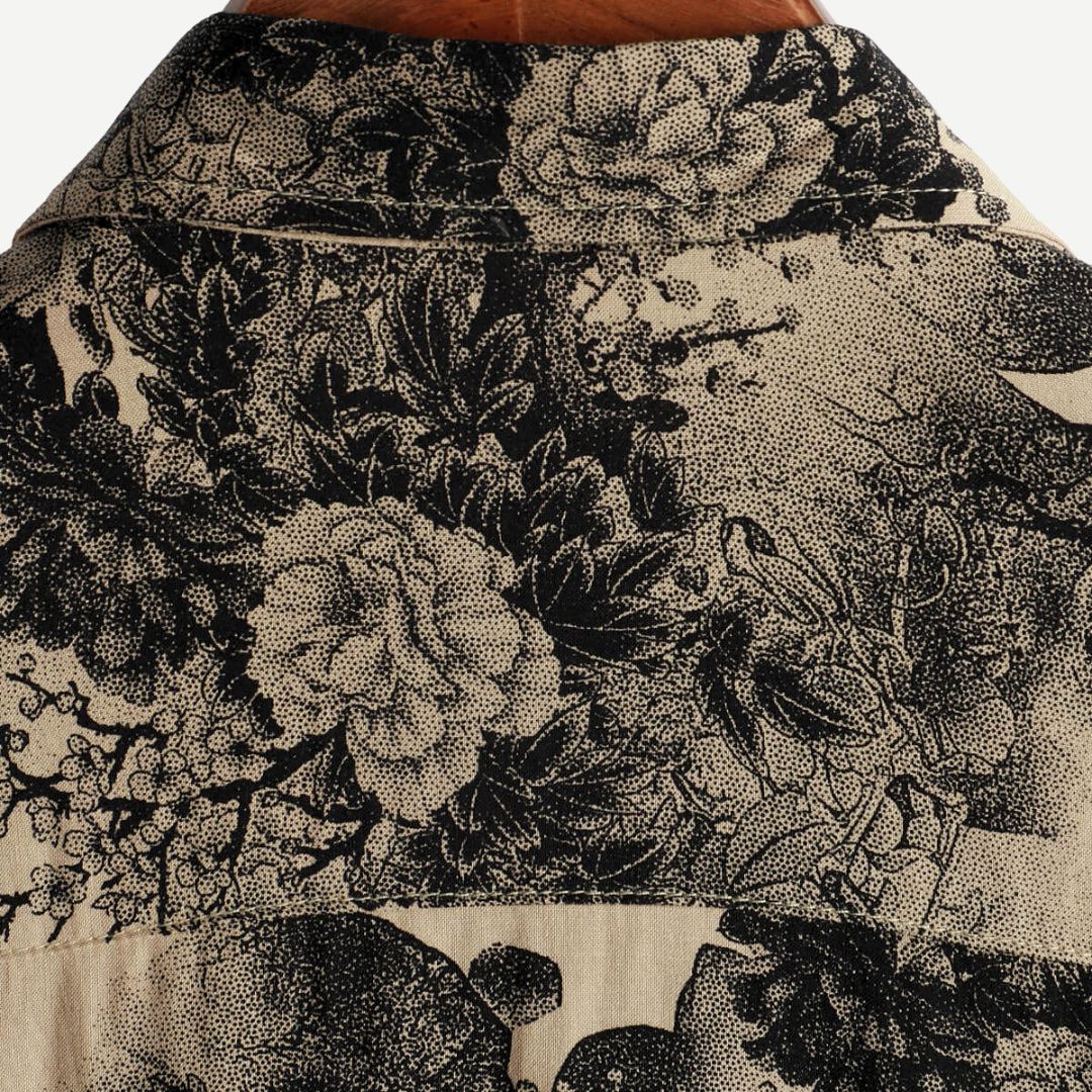 Men's Brown Vintage Floral Short-Sleeve Shirt for Summer — product photo