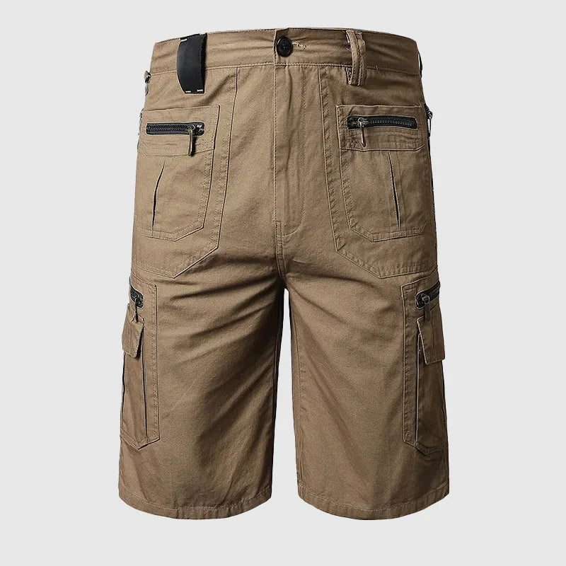 Men's Knee-Length Cargo Shorts with Multi-Pocket Storage — product photo