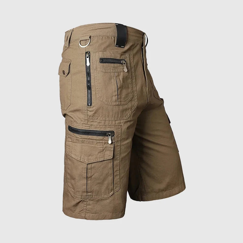 Men's Knee-Length Cargo Shorts with Multi-Pocket Storage — product photo