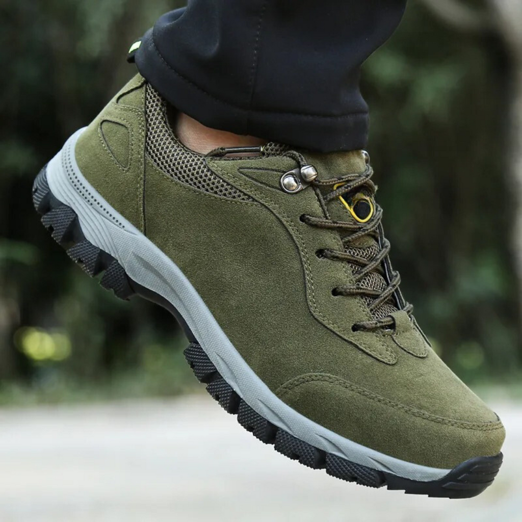 Men's waterproof hiking shoes in grey with cushioned sole and trail grip