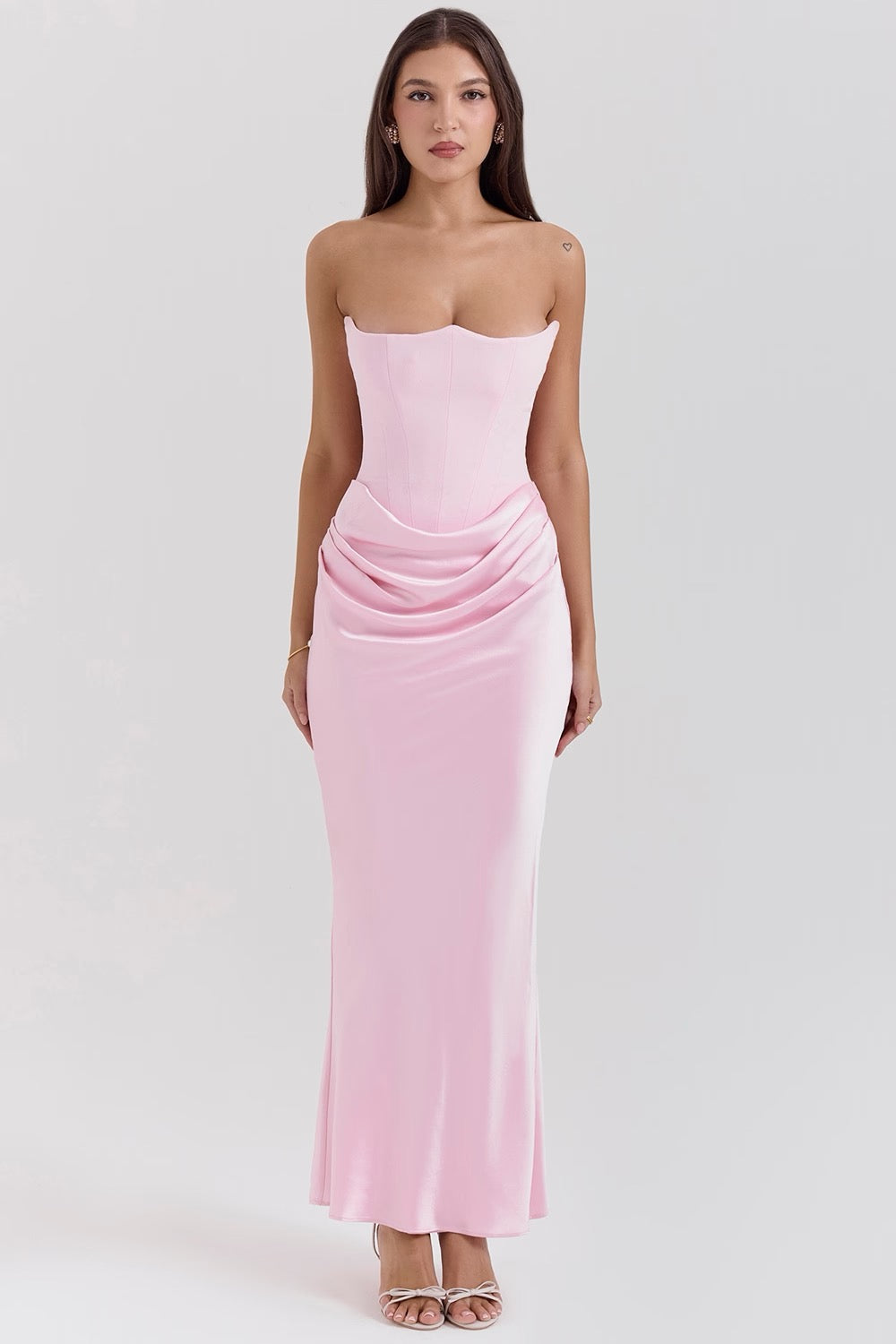 Baby Pink corset maxi dress, curve-enhancing strapless silhouette