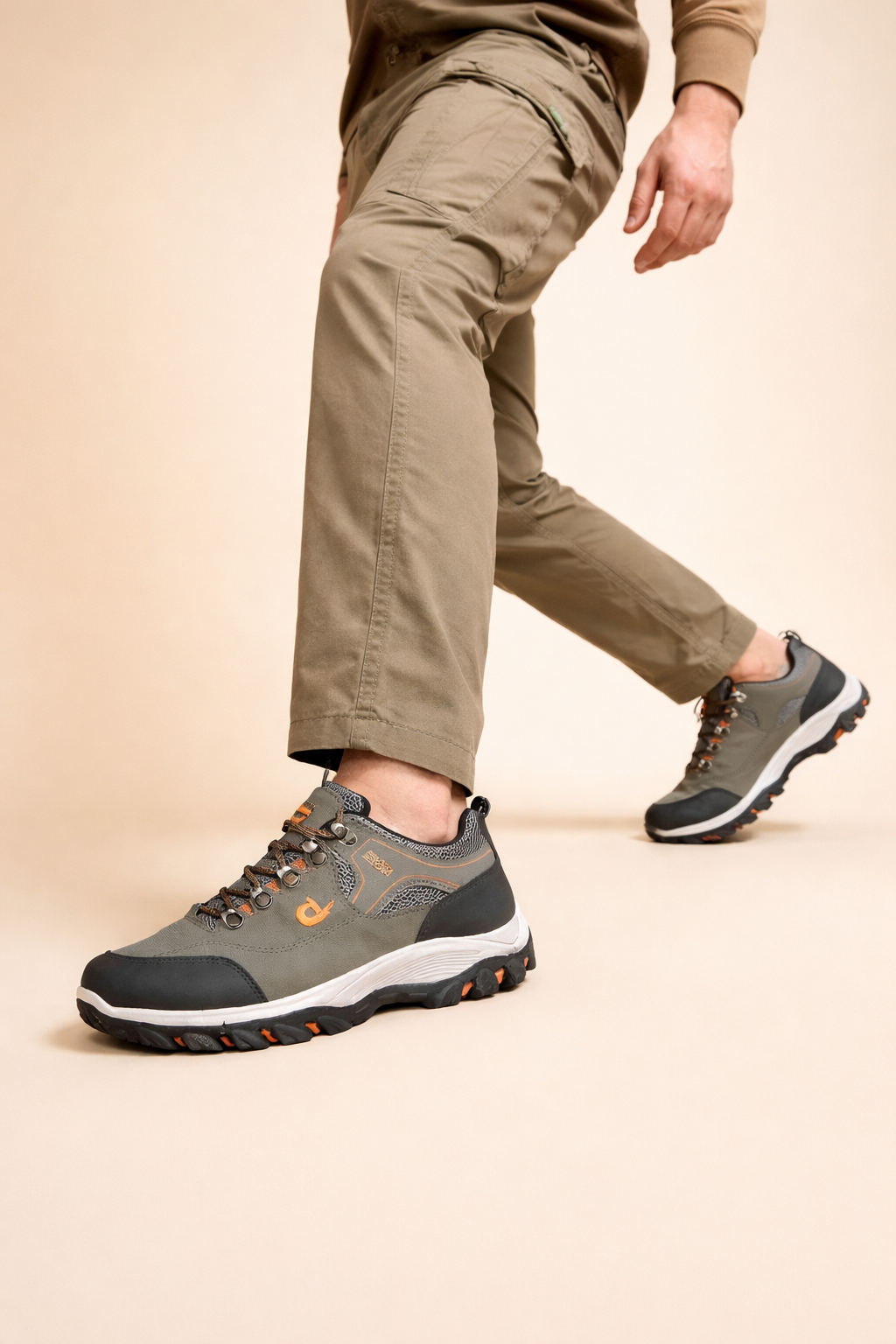 men's all-terrain hiking shoes reinforced toe