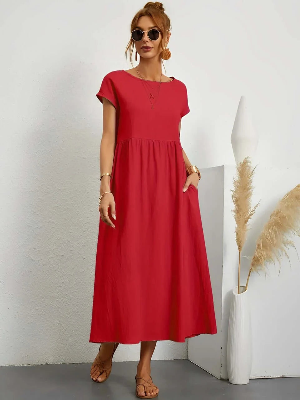 Women's Breathable Sundress for Warm Summer Days and Holidays — Red